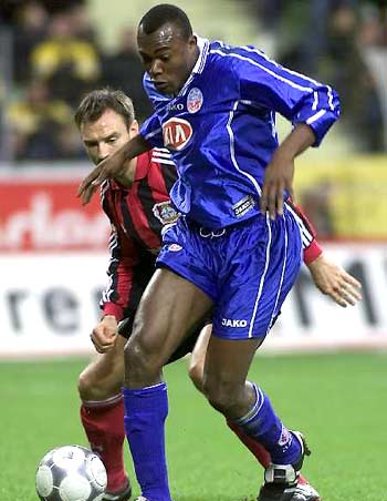 在中后段 在中后段