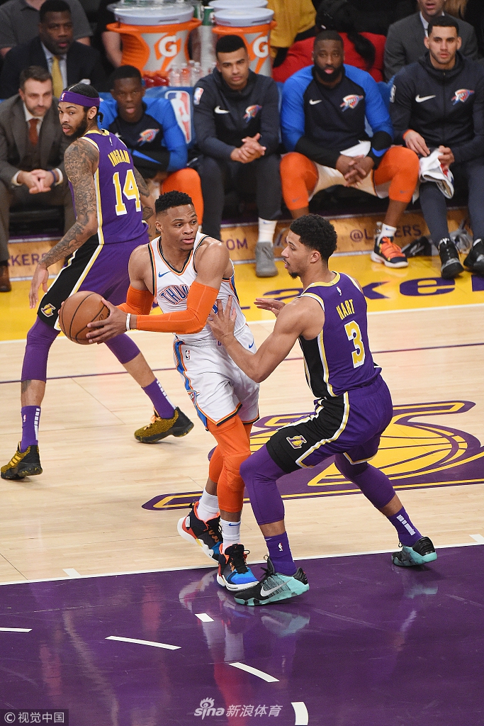 在紧张时刻 在紧张时刻