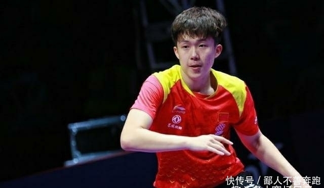 从运动品牌 从运动品牌