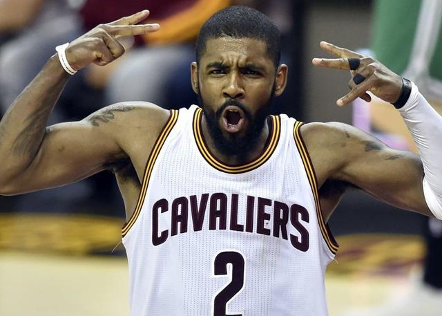 在亚足联与 在亚足联与