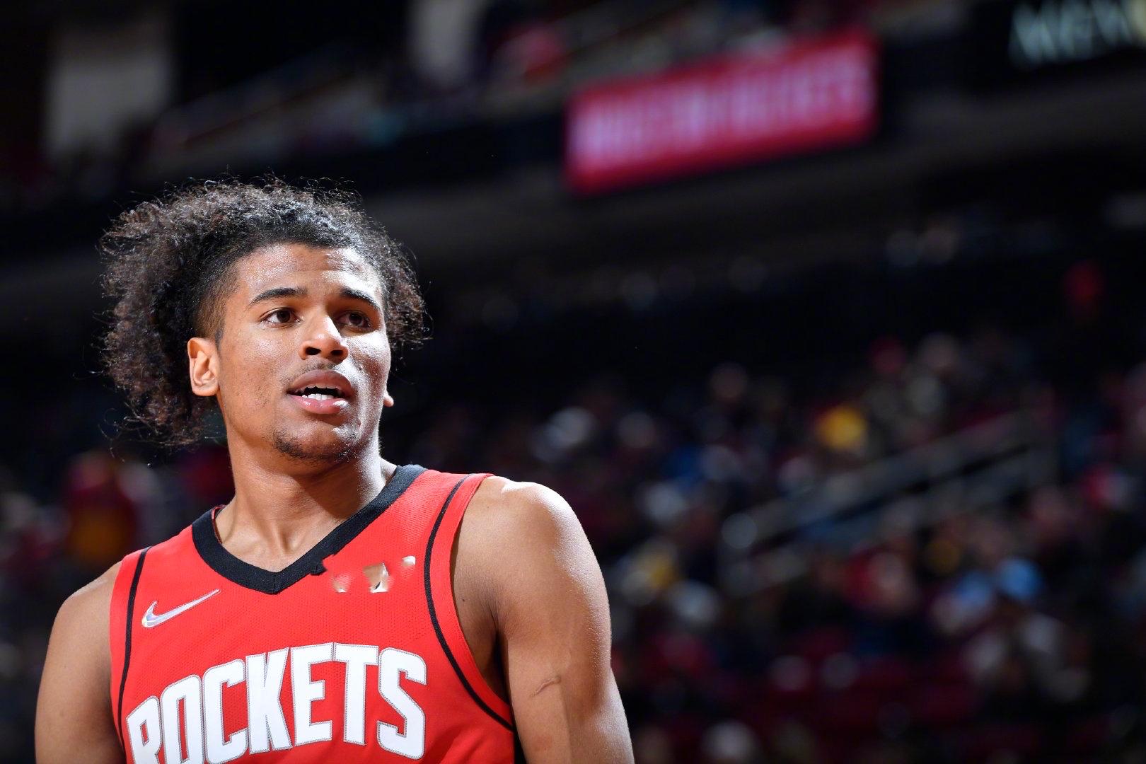 用数据促默 用数据促默